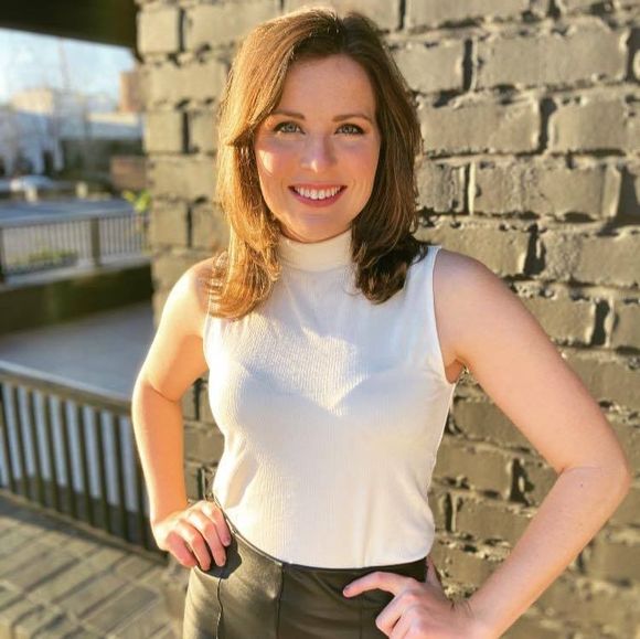 hallie_wright
